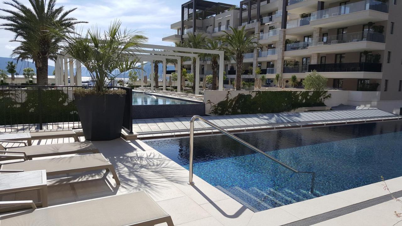 Porto Montenegro Luxurious Elena Tivat Exteriör bild